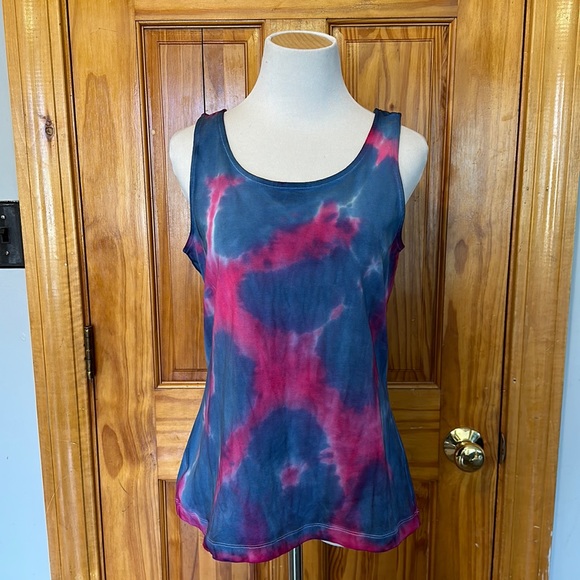 Tye dye tank top - Picture 2 of 8